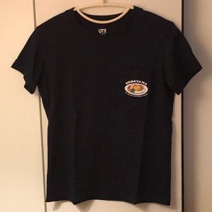 Uniqlo Navy blue gudetama top